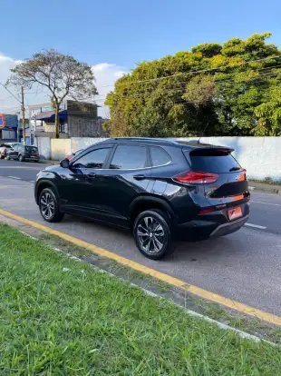 CHEVROLET-TRACKER-2023