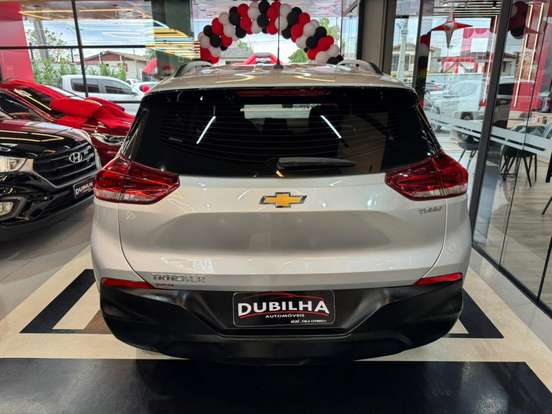 CHEVROLET-TRACKER-2022