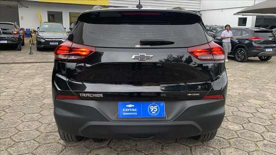 CHEVROLET-TRACKER-2025