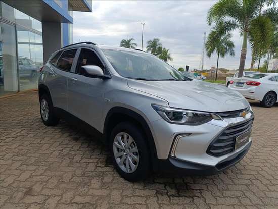 CHEVROLET-TRACKER-2022
