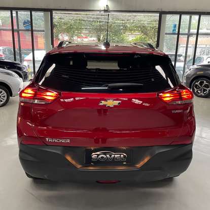 CHEVROLET-TRACKER-2020