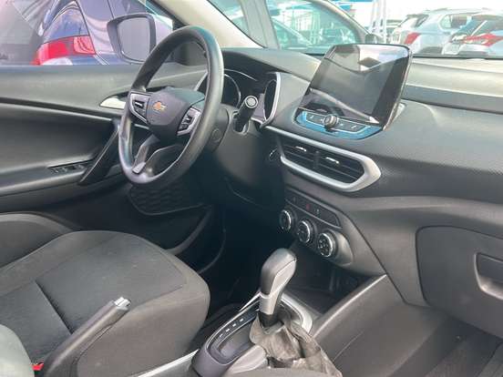 CHEVROLET-TRACKER-2022