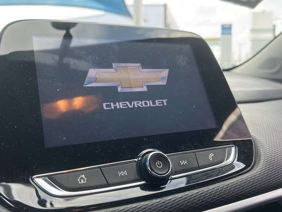 CHEVROLET-TRACKER-2022