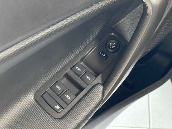 CHEVROLET-TRACKER-2024