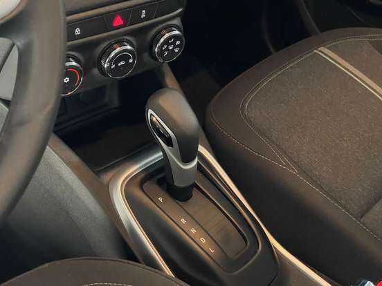 CHEVROLET-TRACKER-2024
