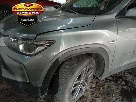CHEVROLET-TRACKER-2023
