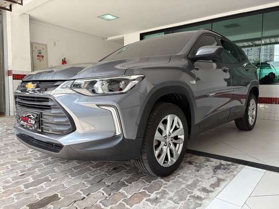 CHEVROLET-TRACKER-2023