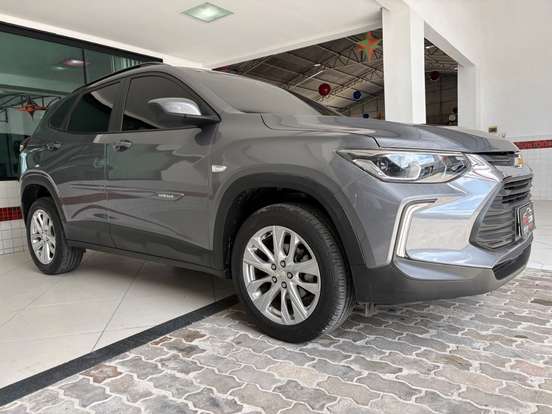 CHEVROLET-TRACKER-2023