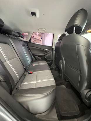 CHEVROLET-TRACKER-2023