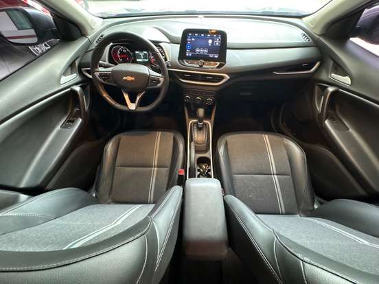 CHEVROLET-TRACKER-2023