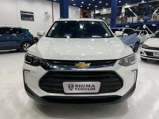 CHEVROLET-TRACKER-2023