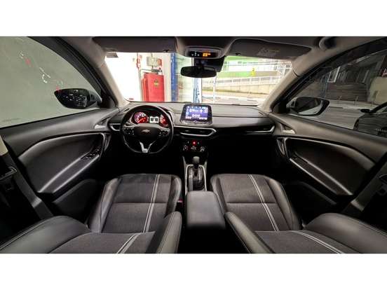 CHEVROLET-TRACKER-2023