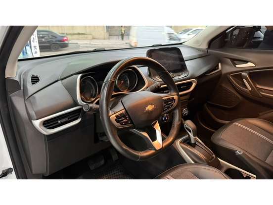 CHEVROLET-TRACKER-2023