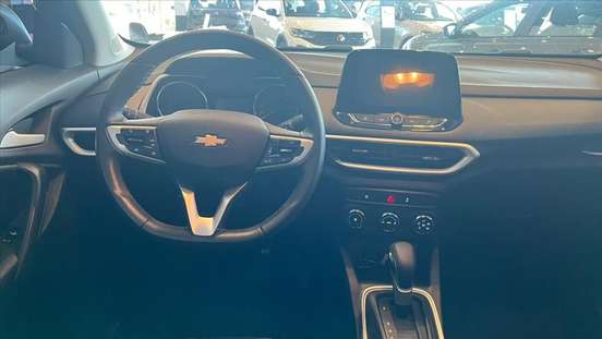 CHEVROLET-TRACKER-2024
