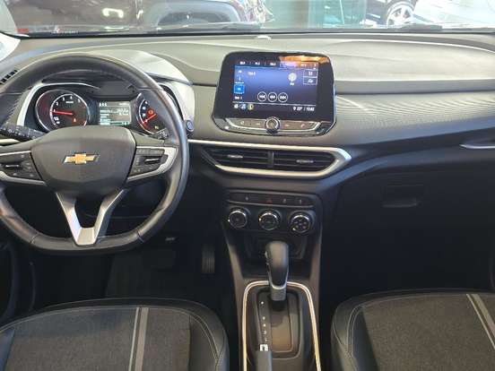 CHEVROLET-TRACKER-2020