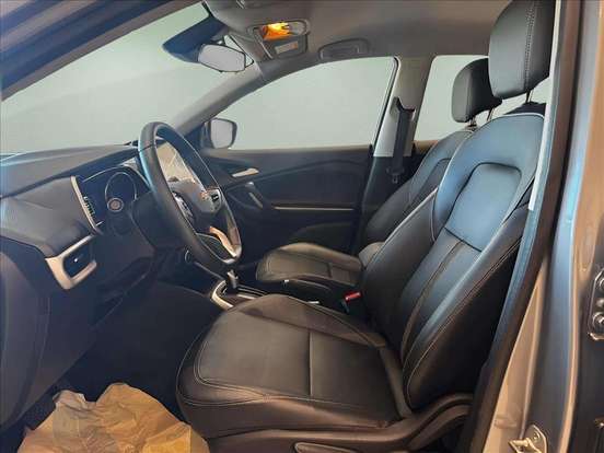 CHEVROLET-TRACKER-2024