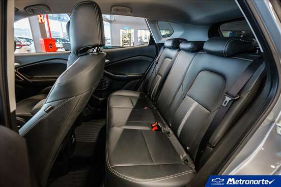 CHEVROLET-TRACKER-2025