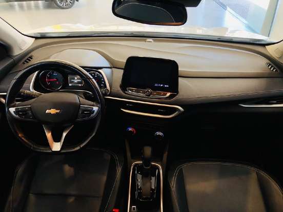 CHEVROLET-TRACKER-2023