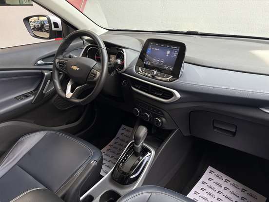 CHEVROLET-TRACKER-2022