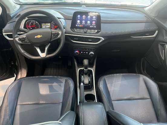 CHEVROLET-TRACKER-2023