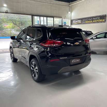 CHEVROLET-TRACKER-2022