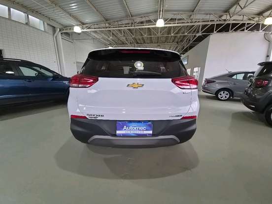 CHEVROLET-TRACKER-2024