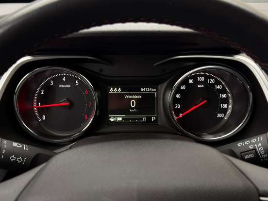 CHEVROLET-TRACKER-2023