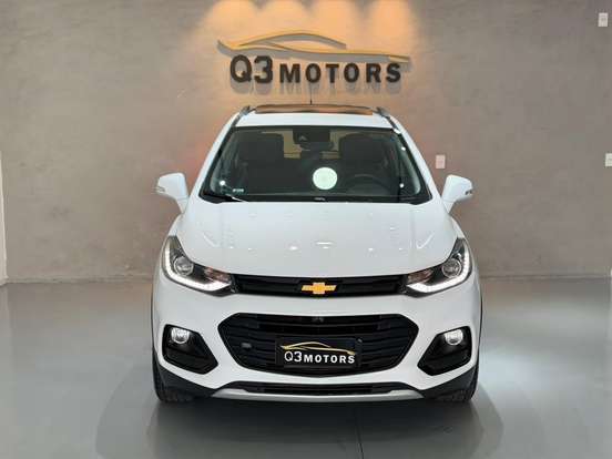 CHEVROLET-TRACKER-2018
