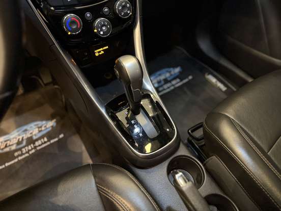 CHEVROLET-TRACKER-2018