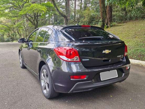 CHEVROLET-CRUZE-1.8 LT SPORT6 16V FLEX 4P AUTOMÁTICO CHEVROLET-CRUZE-2013
