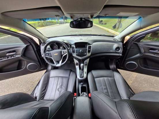 CHEVROLET-CRUZE-2013