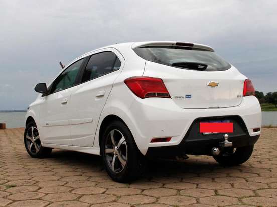 CHEVROLET-ONIX-1.4 MPFI LTZ 8V FLEX 4P AUTOMÁTICO CHEVROLET-ONIX-2018