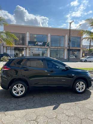 CHEVROLET-TRACKER-2020