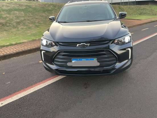 CHEVROLET-TRACKER-2023