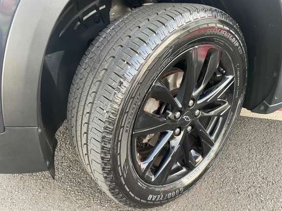 CHEVROLET-TRACKER-2023