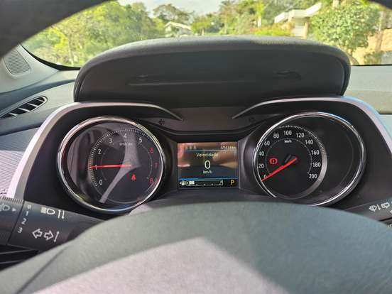 CHEVROLET-TRACKER-2022