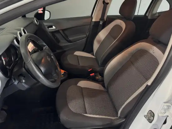 CITROËN-C3-1.6 VTI 120 FLEX URBAN TRAIL EAT6 CITROËN-C3-2018