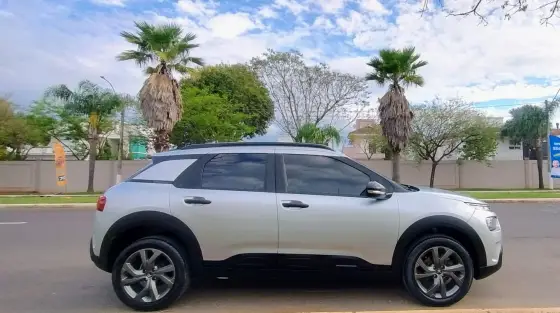 CITROËN C4 CACTUS 1.6 VTI 120 FLEX LIVE EAT6