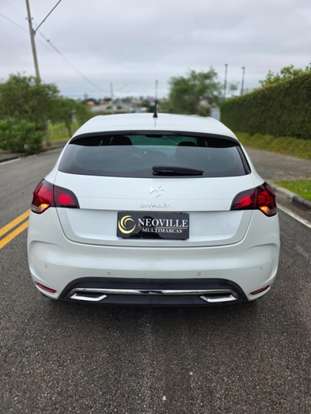 CITROËN-DS4-2015