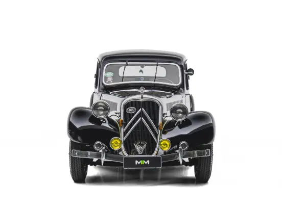 CITROËN-TRACTION AVANT-1.9 LEGERE SEDAN 8V GASOLINA 4P AUTOMÁTICO CITROËN-TRACTION AVANT-1950
