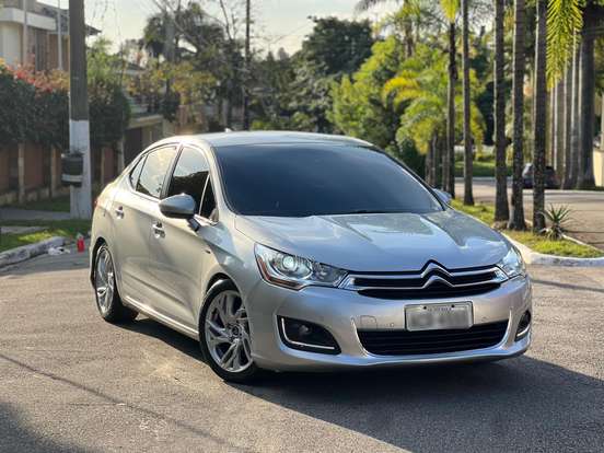 CITROËN-C4 LOUNGE-1.6 EXCLUSIVE 16V TURBO GASOLINA 4P AUTOMÁTICO CITROËN-C4 LOUNGE-2014