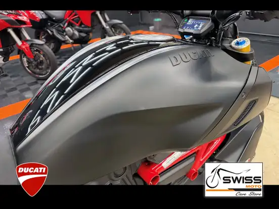 DUCATI-DIAVEL 1260 S-2021