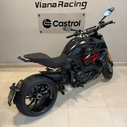 DUCATI-DIAVEL 1260 S-2022