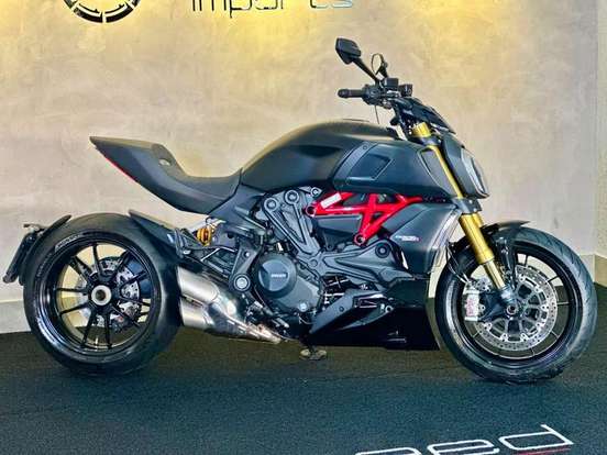 DUCATI-DIAVEL 1260 S-2021