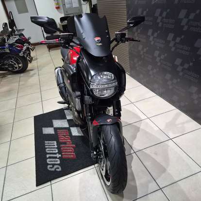 DUCATI-DIAVEL CARBON-2013