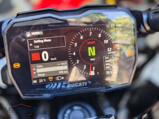 DUCATI-DIAVEL V4-2025