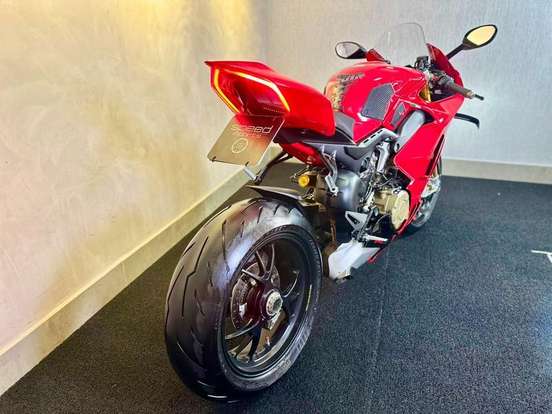 DUCATI-PANIGALE V4 S-2022