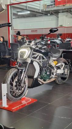 DUCATI XDIAVEL S 