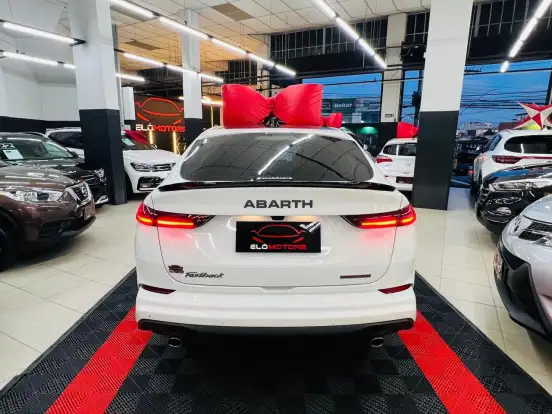 FIAT-FASTBACK-1.3 TURBO 270 FLEX ABARTH AT6 FIAT-FASTBACK-2025
