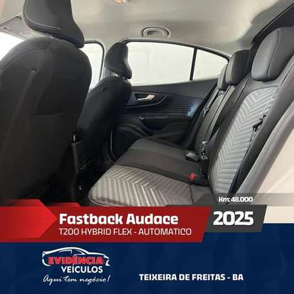 FIAT-FASTBACK-2025